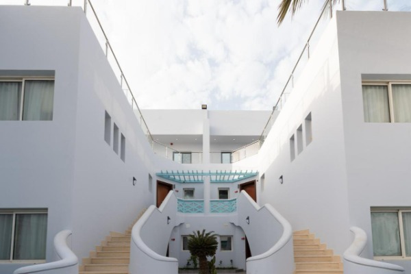 منتجع لافونتين لاقون - للعائلات فقط