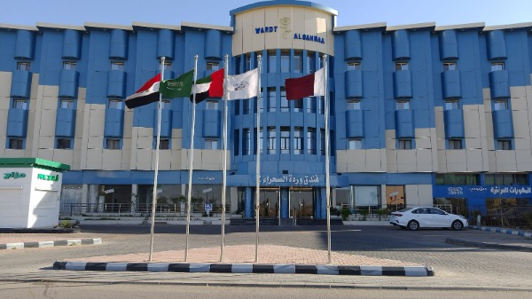 فندق وردة الصحراء الفندقية